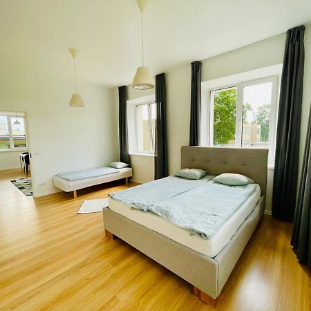 Endla Hostel Ja Apartamendid 합살루 외부 사진
